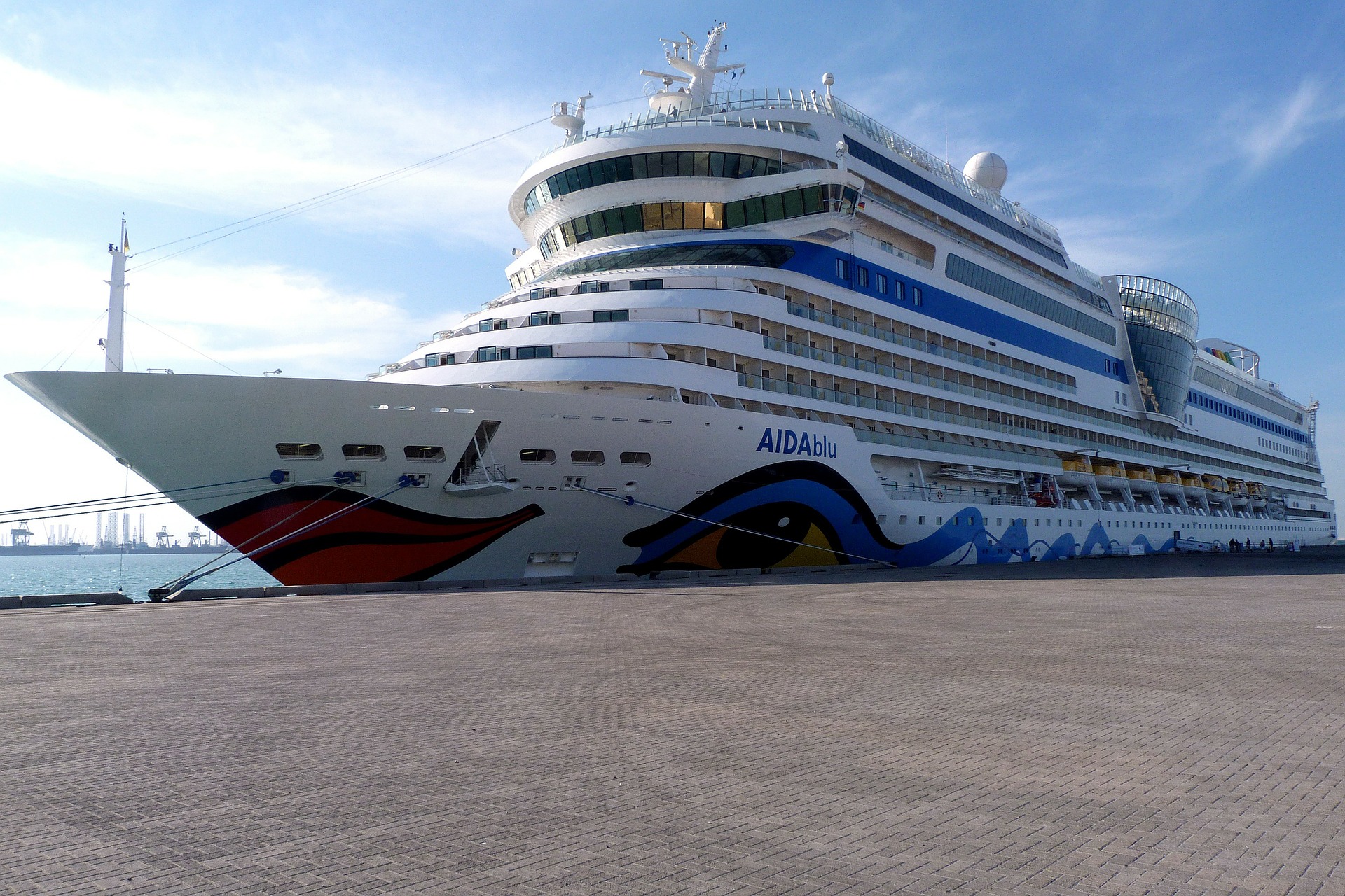 AIDA Cruises - Sonniger Herbst in Bella Italia mit AIDAblu