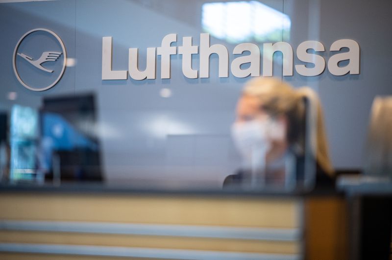 Ticketerstattung: Verbraucherzentrale verklagt Lufthansa