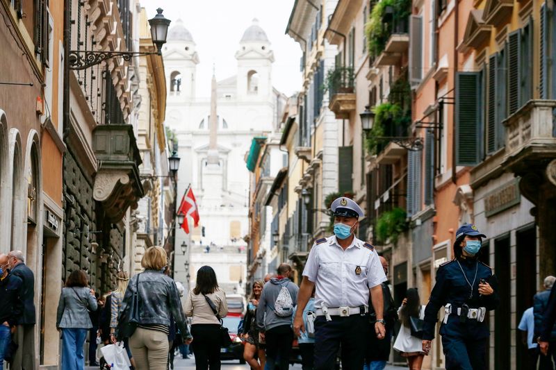 Italien plant landesweite Maskenpflicht im Freien