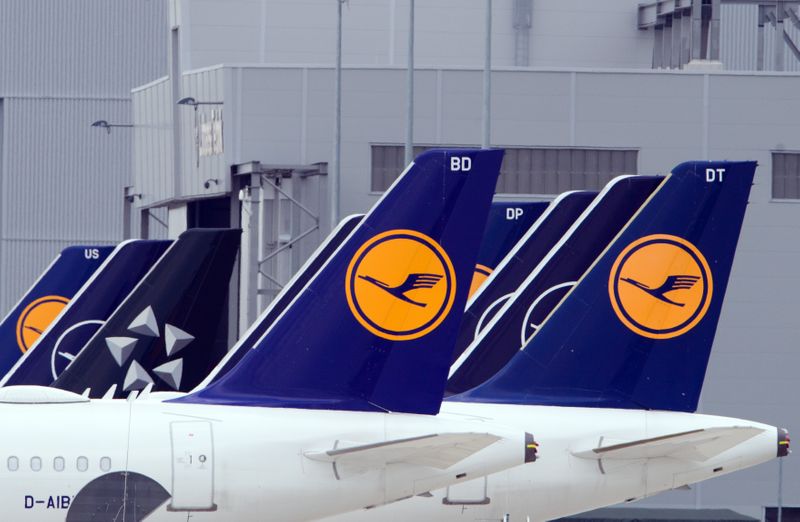 Lufthansa fliegt auch im Sommer Milliardenverlust ein