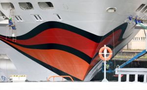 Aida Cruises stimmt Kunden auf Preiserhöhungen ein