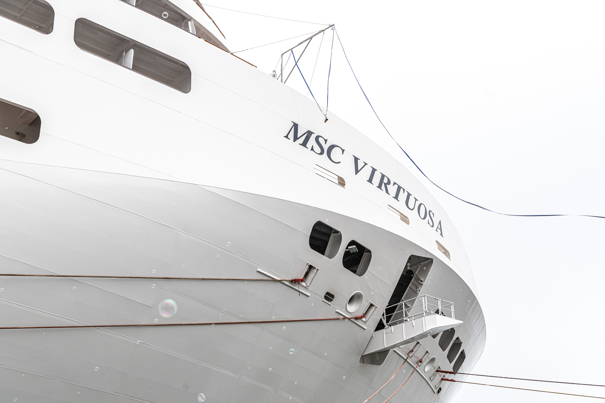 MSC Cruises hat heute die MSC Virtuosa von der Werft übernommen