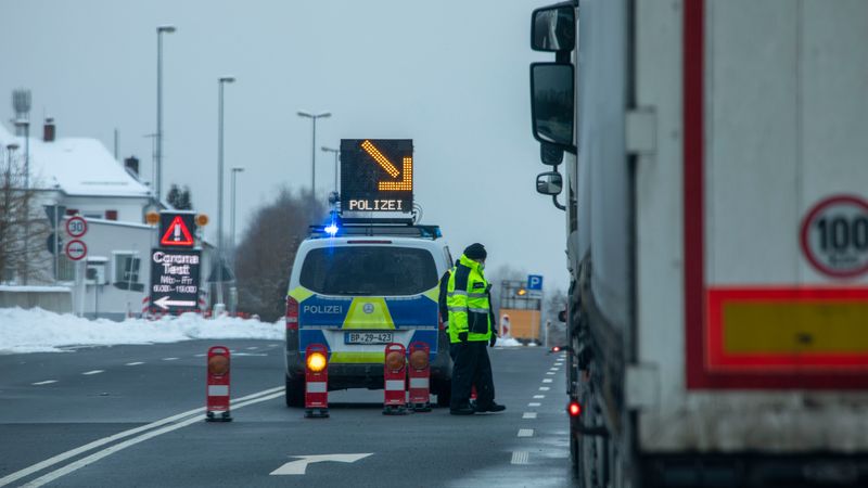 Deutschland verlängert Grenzkontrollen bis zum 17. März