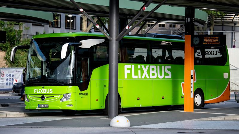 Flixbus will ab Ende März wieder Fahrten anbieten