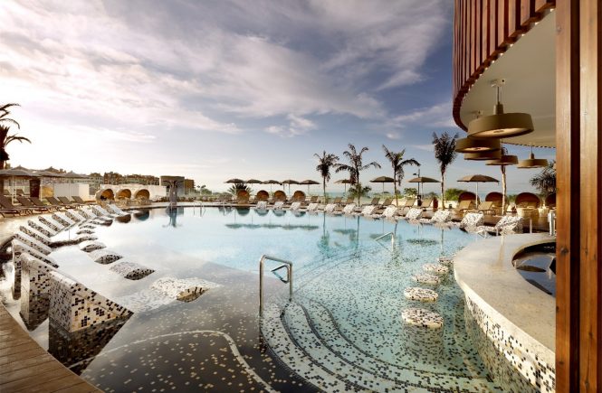 Nun ist es Zeit für ein bisschen "VIP Treatment" im Hard Rock Hotel Tenerife!