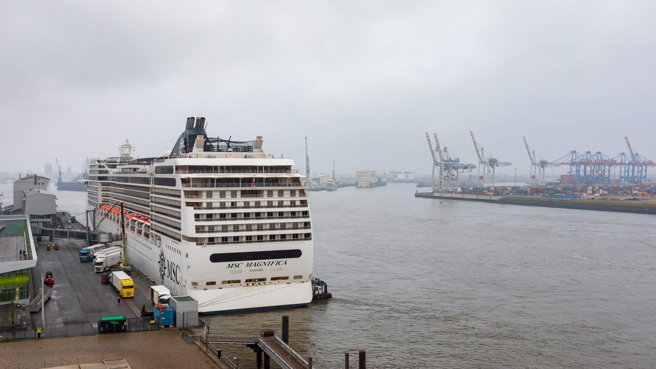MSC Cruises startet mit der MSC Magnifica ab/bis Hamburg