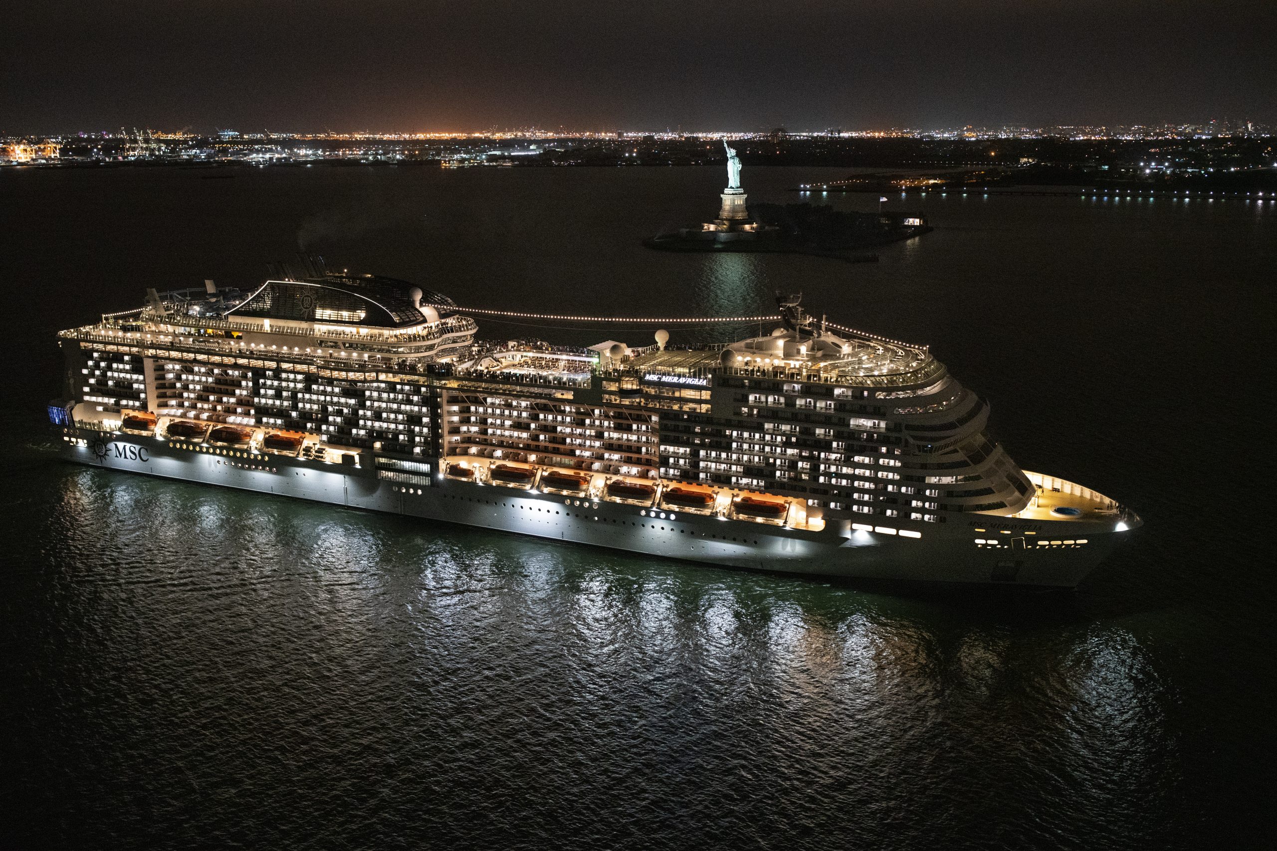 MSC Cruises bietet erstmals ganzjährig Abfahrten ab New York an
