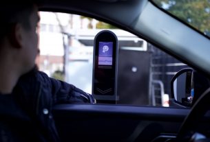 Parken am Flughafen Düsseldorf (DUS)