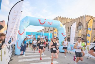 Rekorde beim 10-jährigen Jubiläum des TUI Rhodos Marathon - erstes Jahr von TUI als Titelsponsor