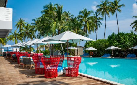 Finolhu Maldives: Luxus trifft Natur im Baa Atoll