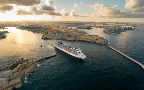 Frisch umgebaute MSC Magnifica verlässt Trockendock in Malta und startet in ihre Mittelmeer-Wintersaison
