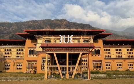 Wo Glück auf Gastfreundschaft trifft: TUI Group expandiert nach Bhutan