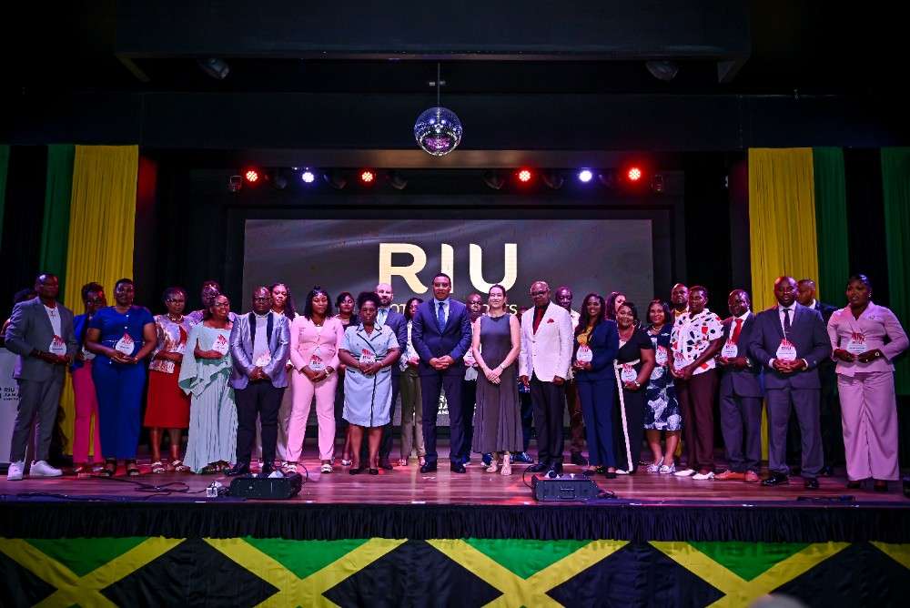 RIU feiert mit einer emotionalen Gala das 25-jährige Jubiläum auf Jamaika