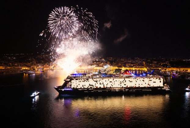Mein Schiff Flow feierlich getauft: Drei Taufpatinnen, ein Schiff und ein gemeinsamer Flow 