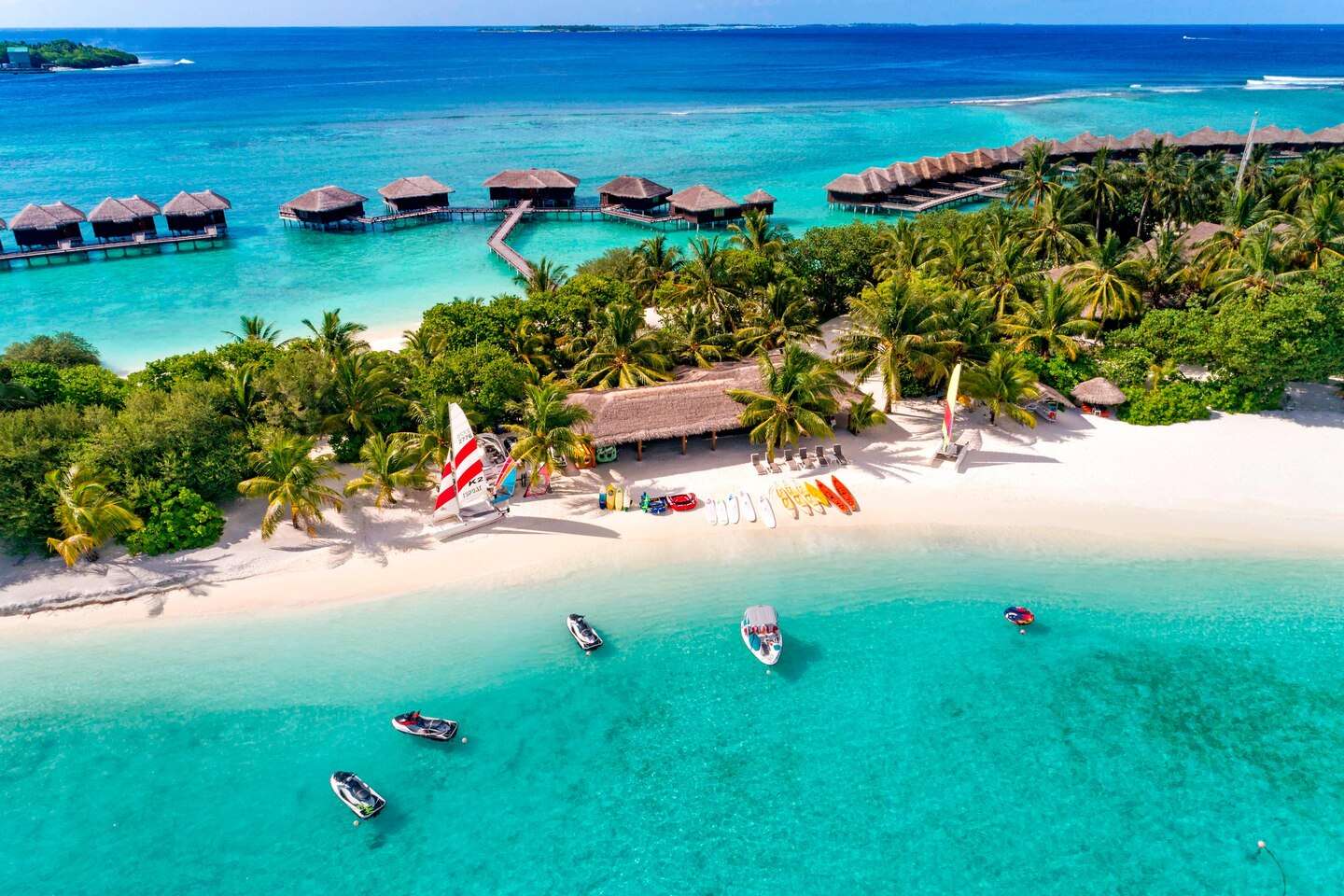 Weihnachten und Silvester im Sheraton Maldives Full Moon Resort & Spa
